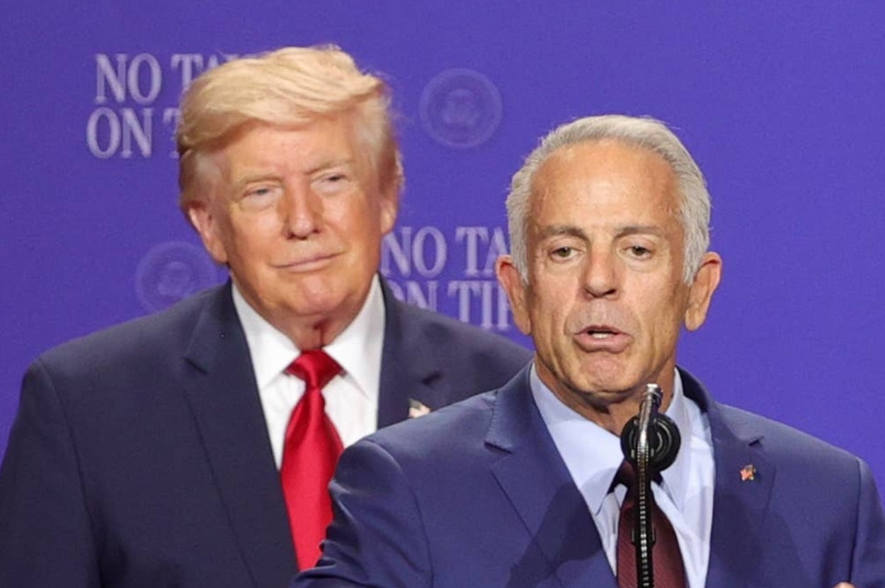 A GOP Governor Had To Tell A Trump Crowd To Stop Booing A Fallen Officer In An Awkward Moment